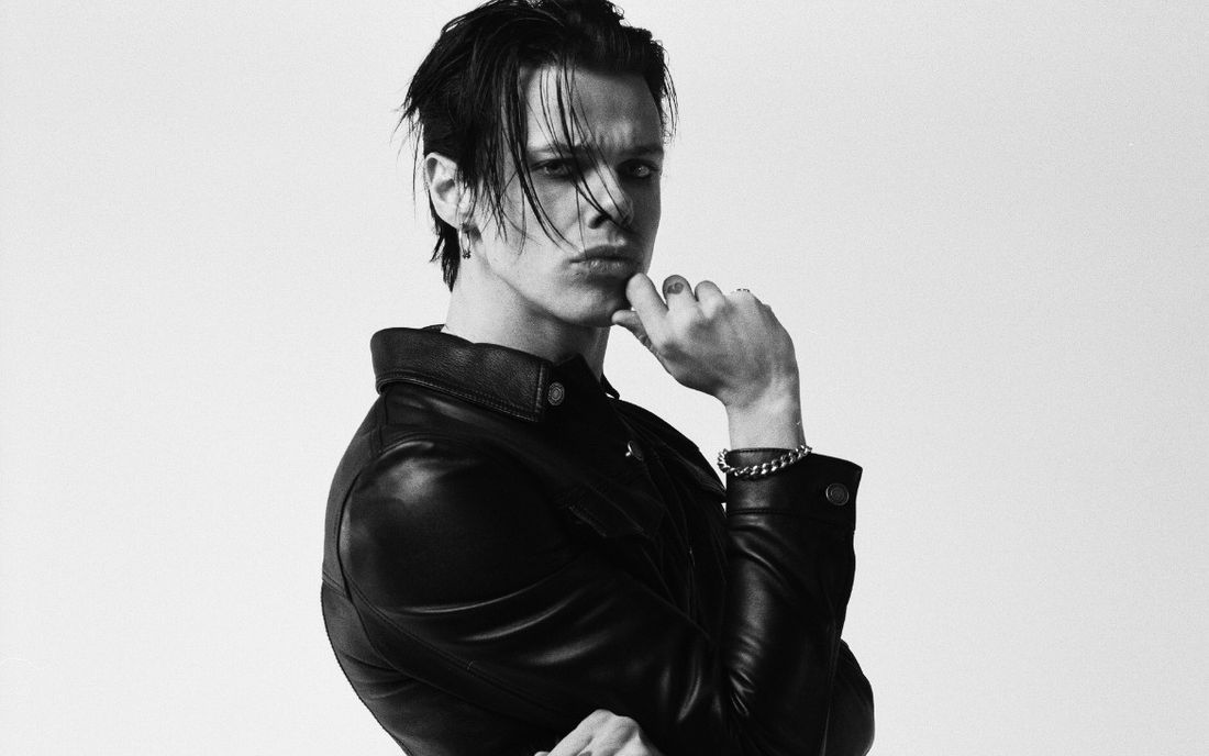 Rock, Truth & Bartop Anthems: YUNGBLUD’s Intimate Listening Party in Berlin