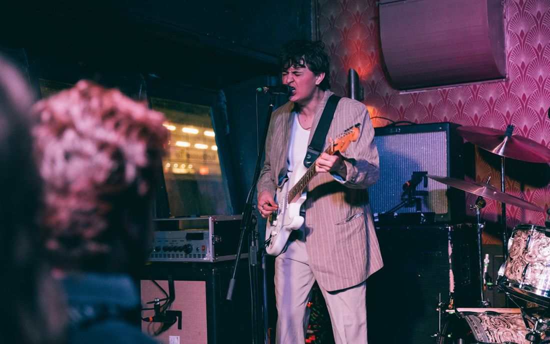 A quick chat with The DeadNotes