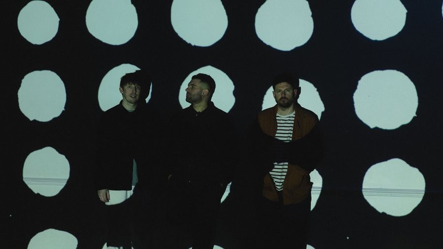 Young Rebel Set Return With New Single “Anchorage”, New EP + Germany Tourdates 2025