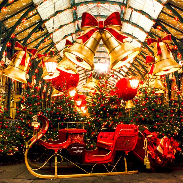 Christmas spirit all around London
