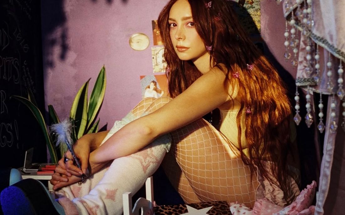 "god forbid a girl spits out her feelings!": LØLØ turns her diary into an album