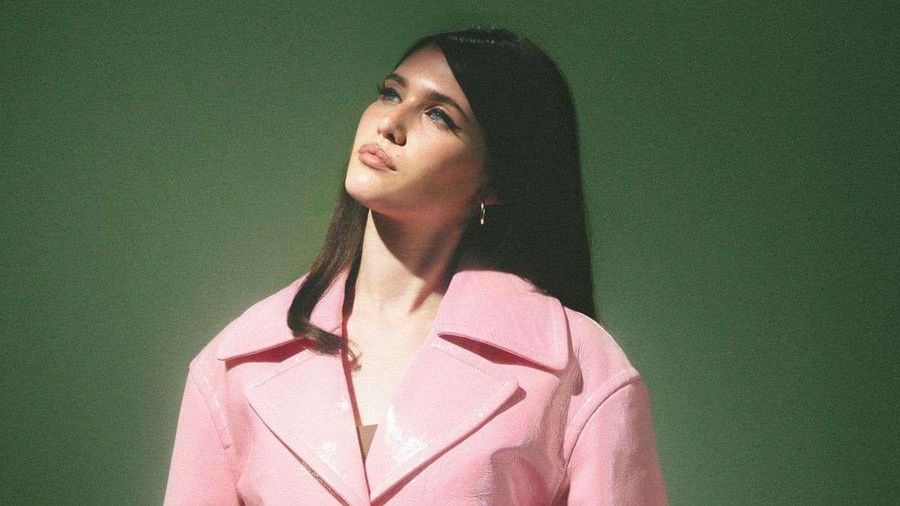 British Singer-Songwriter Sienna Spiro and Her Debut Album, Visitor