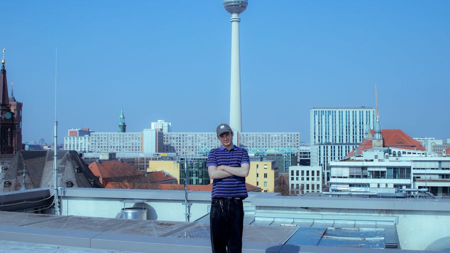 A breakfast date with Jaschu: Everything you need to know about his EP “Vielleicht”, his inspirations and upcoming plans