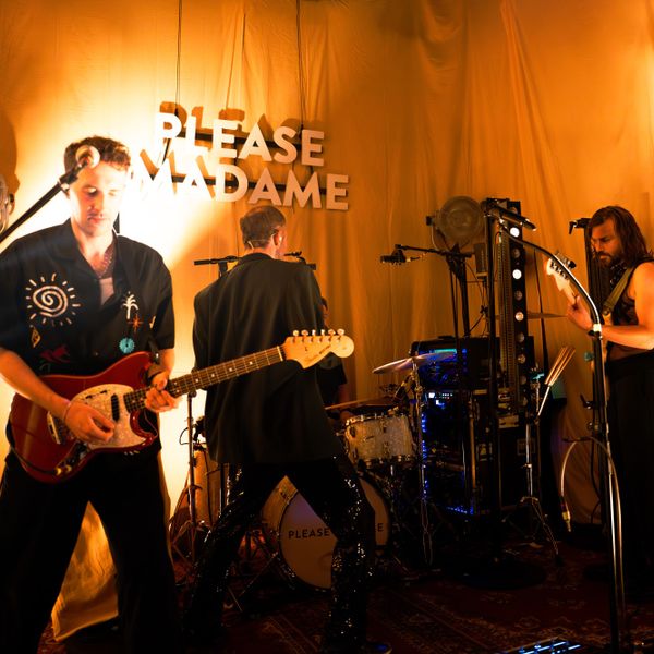 PleaseMadame capture the Berlin Crowd in Sound