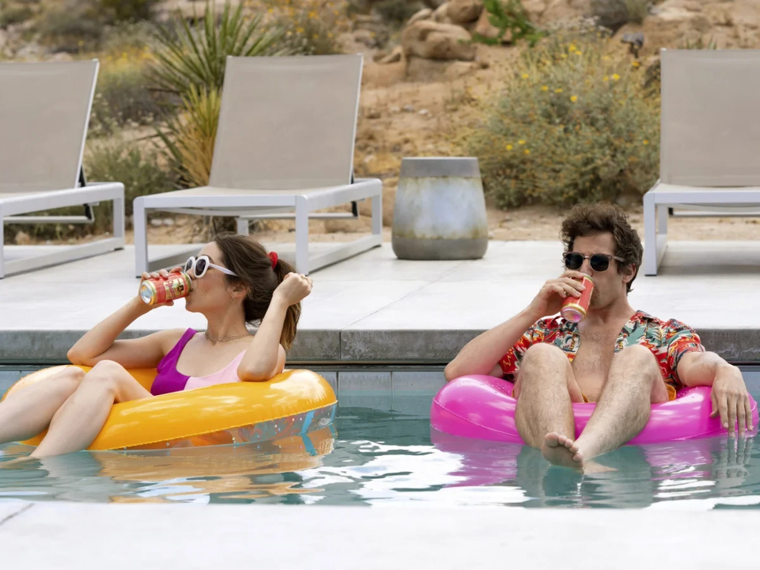 Andy Samberg and Cristin Milioti in Plam Springs, Photography by Jessice Perez/AP