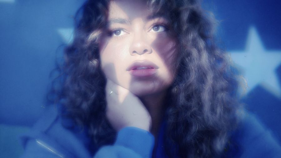Bella Kay: A Couple Minutes Live in Berlin Next Month